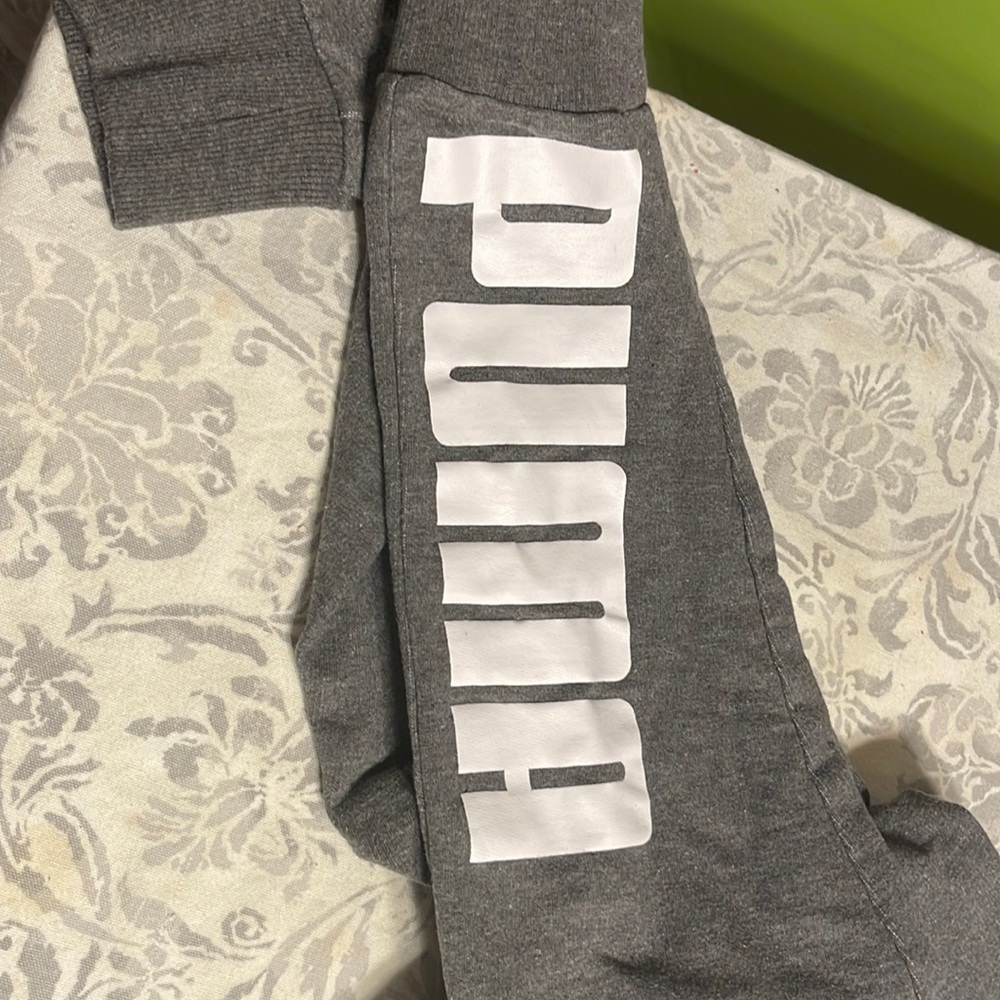 Puma sweat pants unisex 14/16 excellent condition.